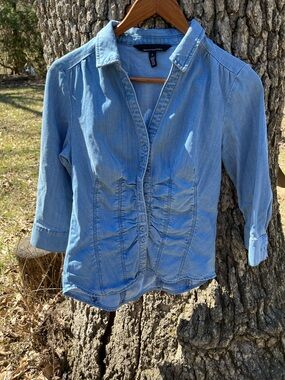 ⭐️White House Black Market Gathered Front Blouse in size 2